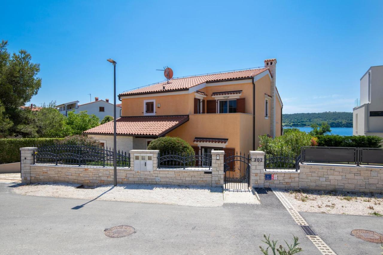 Villa Suprema Pomer Exterior foto